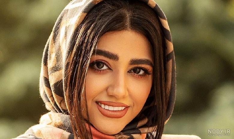 سرنا امینی کیست ؛ بیوگرافی و تصاویر جذاب او را از دست ندهید! - تکراتو