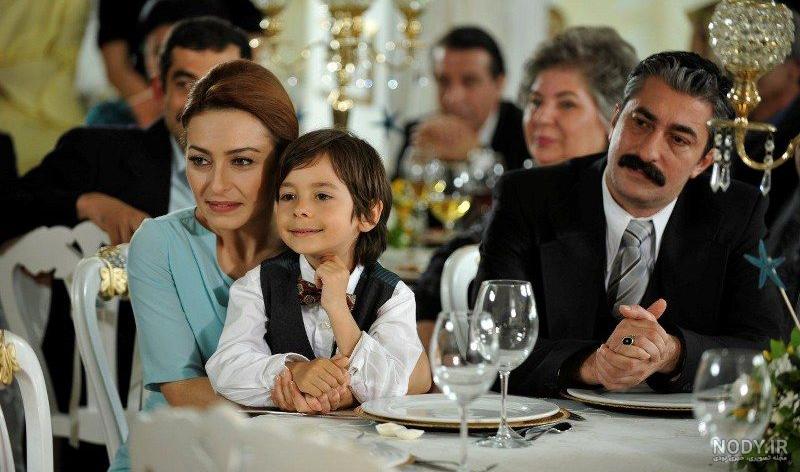 سرپ در سریال خواهران و برادران کیست؟ بیوگرافی آتاکان اوزکایا ... سرپ در سریال خواهران و برادران کیست؟ بیوگرافی آتاکان اوزکایا ...