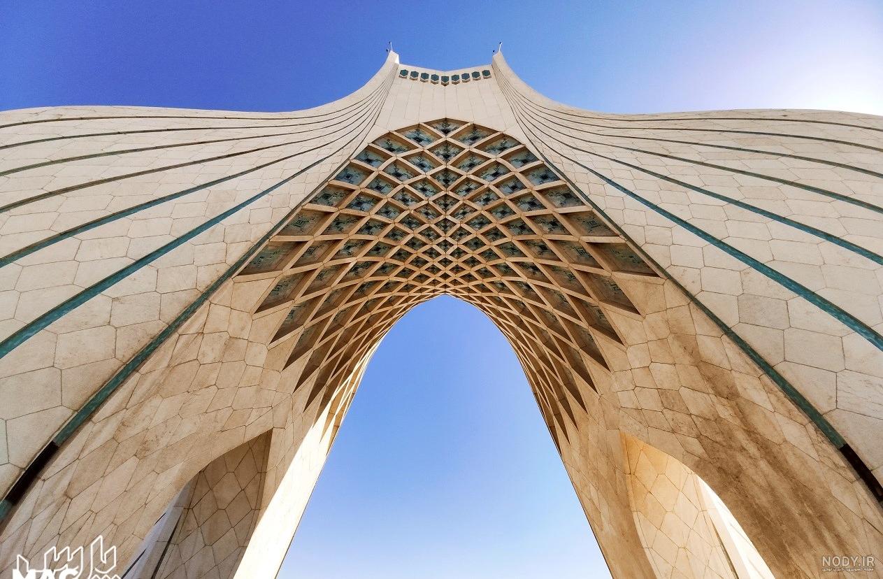 برج آزادی - ویکی‌پدیا، دانشنامهٔ آزاد