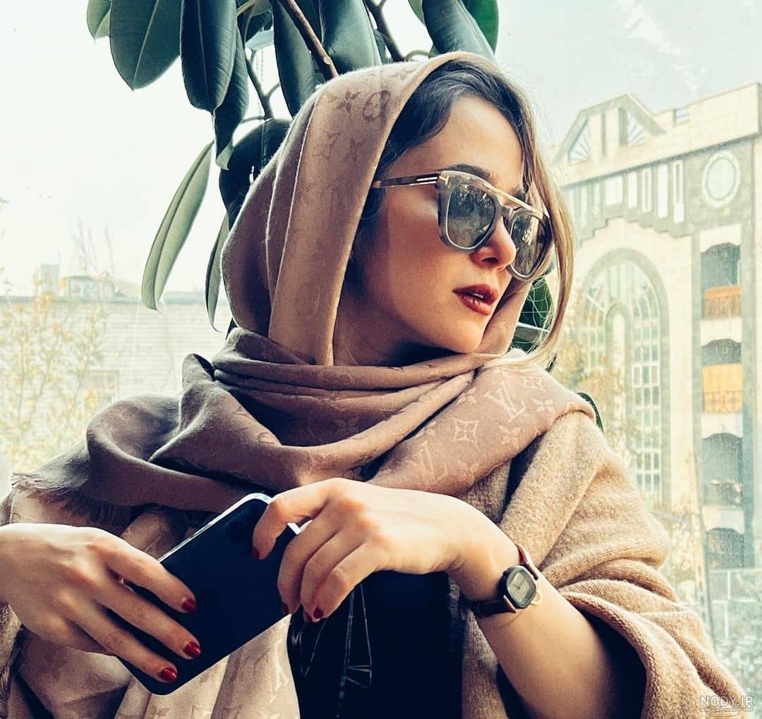این پانزده مدل مانتو بر تن الناز حبیبی | ایران آرت