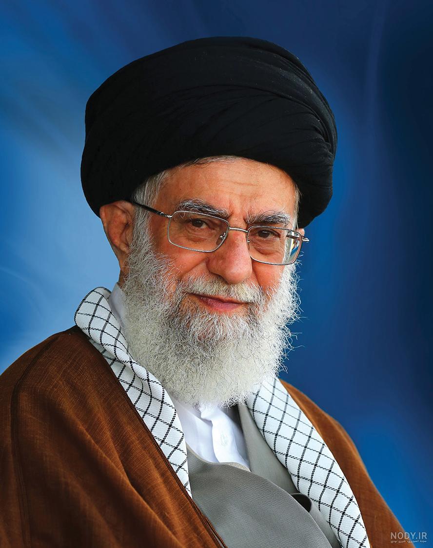 عکس با کیفیت سید علی خامنه ای در کنار امام خمینی (ره) در پس زمینه سفید ...