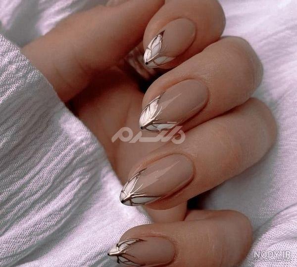 طرح لاک ناخن | تزیین و طراحی ناخن دخترانه با لاک ساده، شیک و اکلیلی