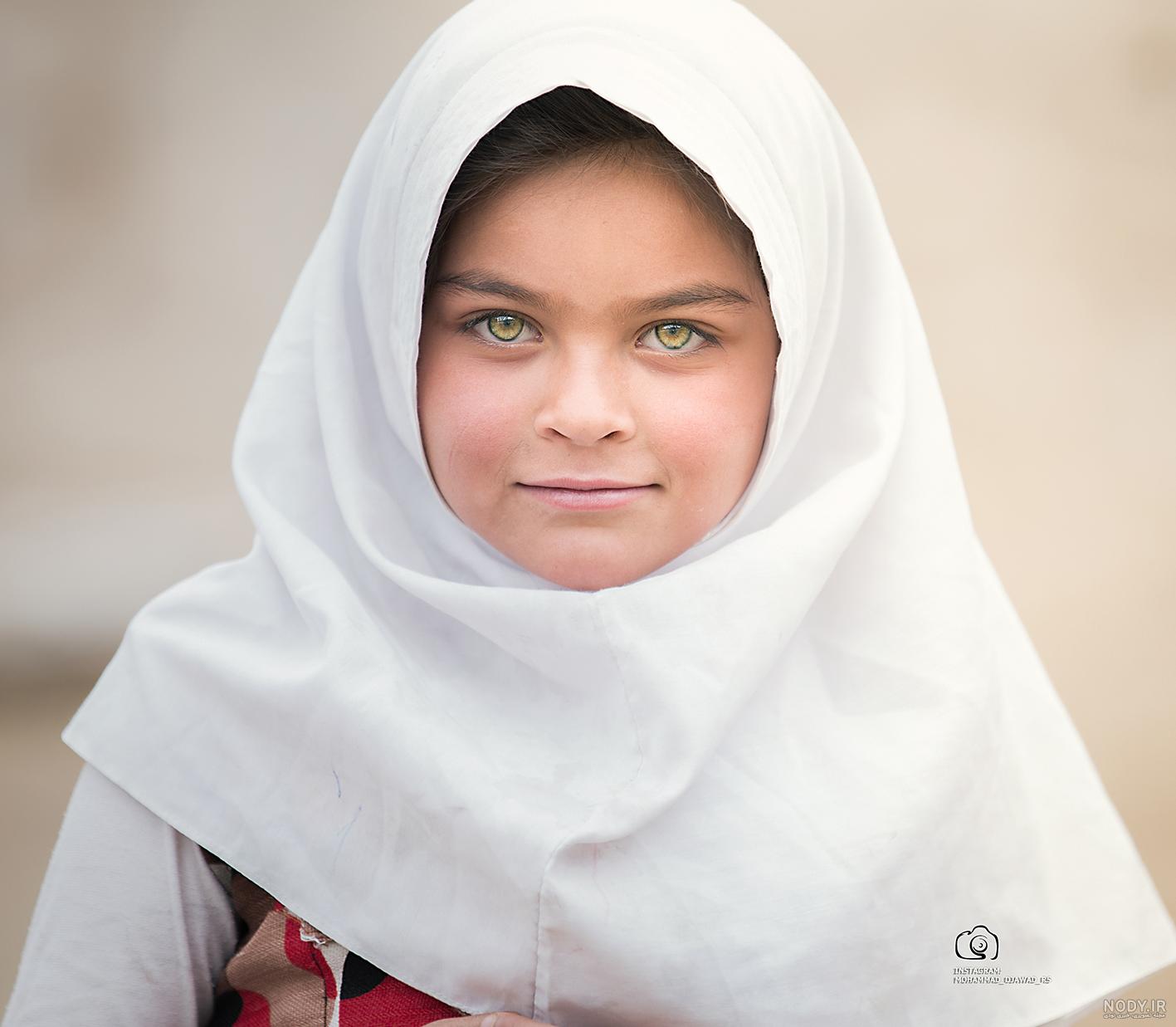 عکس با مقنعه دختر