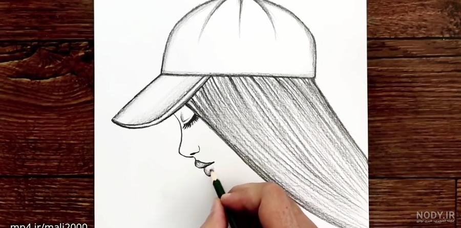 نقاشی دختر طراحی شده