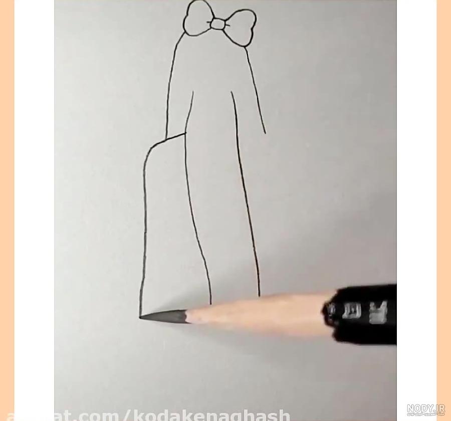 آموزش نقاشی زیبای صورت یک دختر آموزش نقاشی زیبای صورت یک دختر