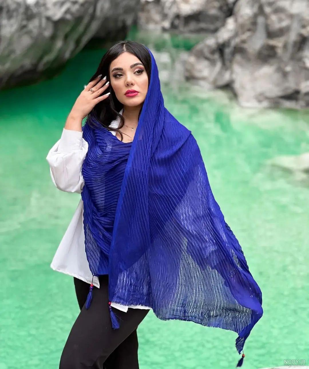 50 مدل شال و روسری با رنگ آبی کلاسیک (مخصوص نوروز 99) 50 مدل شال و روسری با رنگ آبی کلاسیک (مخصوص نوروز 99)