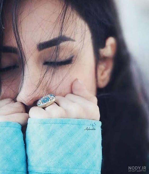 عکس دخترونه تنها غمگین
