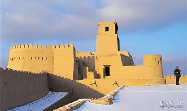 عکسی از پوریای ولی عکسی از پوریای ولی
