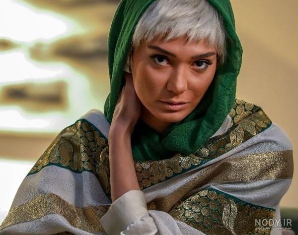 بیوگرافی مینا وحید ؛ عکس های جذاب مینا وحید و همسرش و زندگی شخصی اش بیوگرافی مینا وحید ؛ عکس های جذاب مینا وحید و همسرش و زندگی شخصی اش