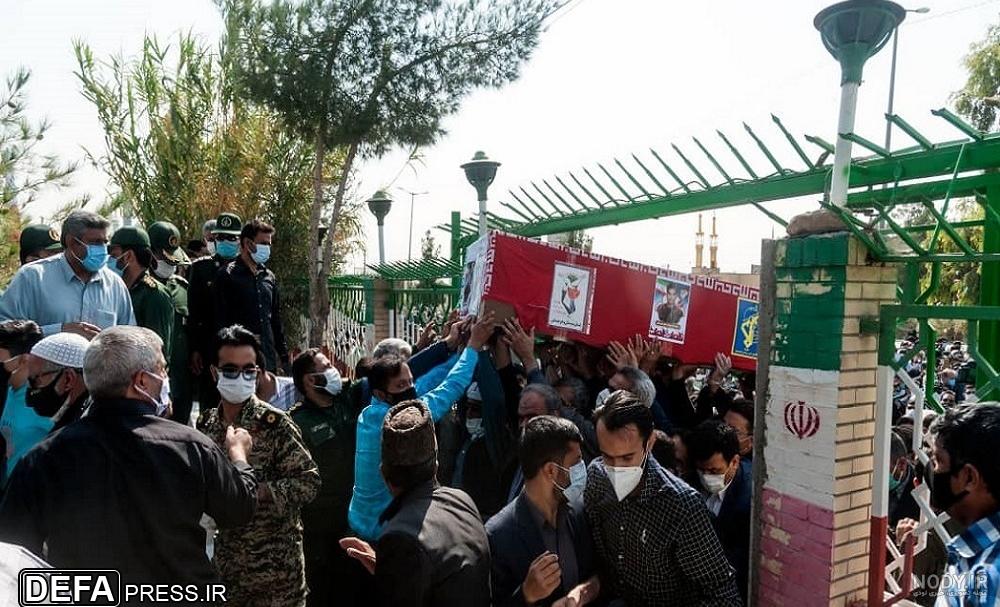 تشییع پیکر شهدای حادثه تروریستی نیکشهر در زاهدان به روایت تصویر ... تشییع پیکر شهدای حادثه تروریستی نیکشهر در زاهدان به روایت تصویر ...