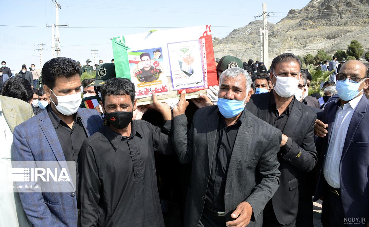 تصاویر/ تشییع پیکر مطهر شهدای مدافع امنیت در زاهدان تصاویر/ تشییع پیکر مطهر شهدای مدافع امنیت در زاهدان