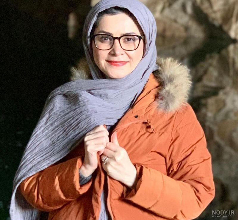 زهره سادات هاشمی: من اولین گزارشگر زن فوتبال ایران هستم +عکس - مجله ...