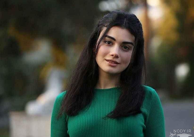 بیوگرافی اوزگه یاگیز و رابطه عاشقانه اش با گوکبرگ دمیرجی بیوگرافی اوزگه یاگیز و رابطه عاشقانه اش با گوکبرگ دمیرجی
