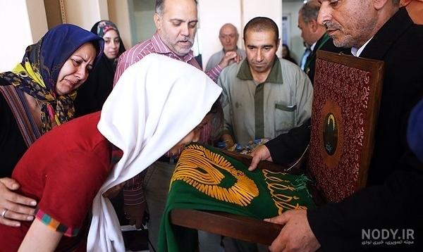 داستان ضامن آهو شدن امام رضا (ع) داستان ضامن آهو شدن امام رضا (ع)