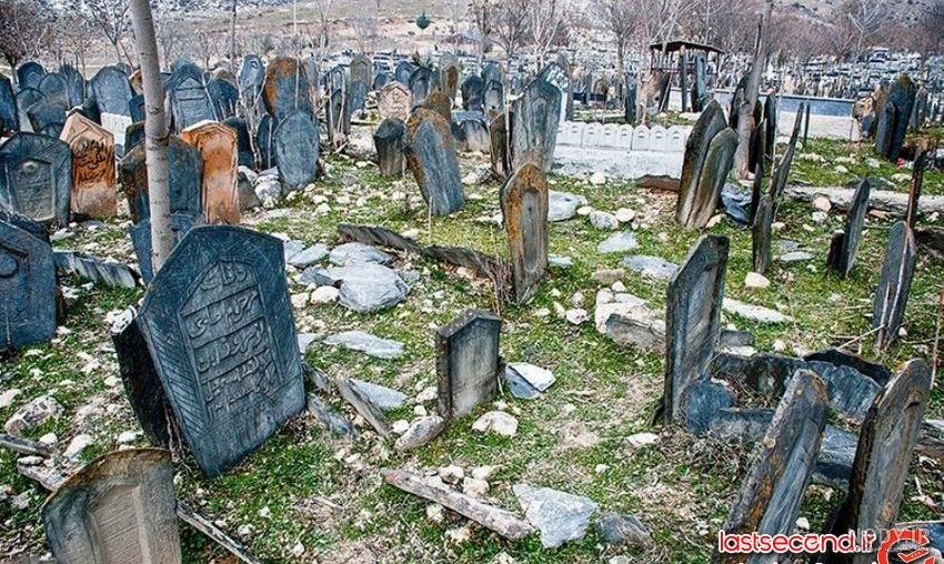 قیام قبرها/ تخریب سنگ‌های تاریخی برای دفن مردگان جدید سفیدچاه ...
