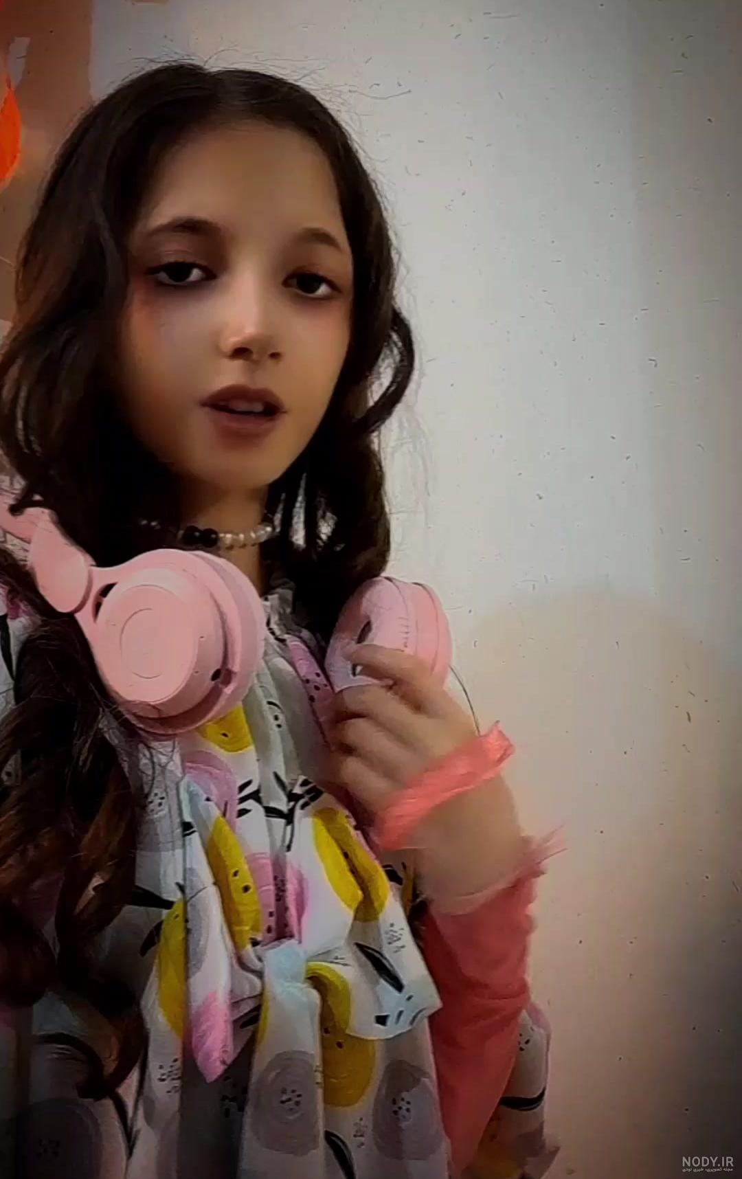 چهره ی ساده و زیبای فریبا نادری با موهای بلوند + عکس ❤️ چهره ی ساده و زیبای فریبا نادری با موهای بلوند + عکس ❤️