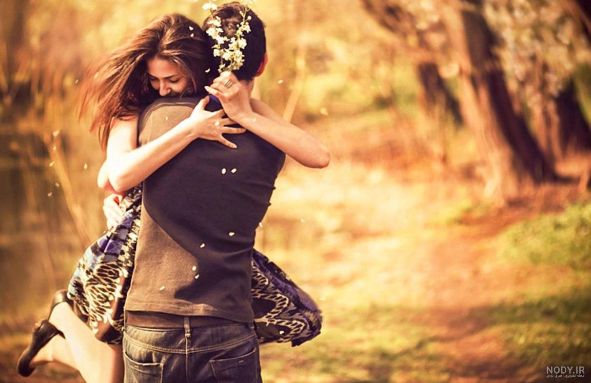 عکس عاشقانه دونفره در آغوش گرفتن - عکس نودی