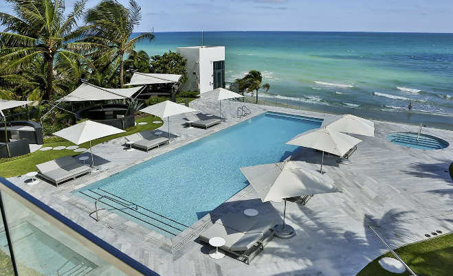 عکس مسی و همسرش در حمام