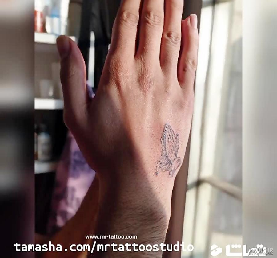 تاتو روی دست مردانه تاتو روی دست مردانه