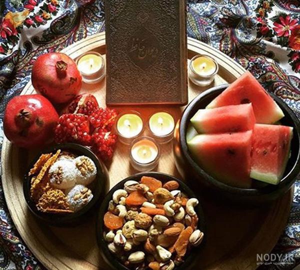 عکس سفره شب یلدا همراه 79 مدل تزیین زیبا چله برای ایده گرفتن عکس سفره شب یلدا همراه 79 مدل تزیین زیبا چله برای ایده گرفتن