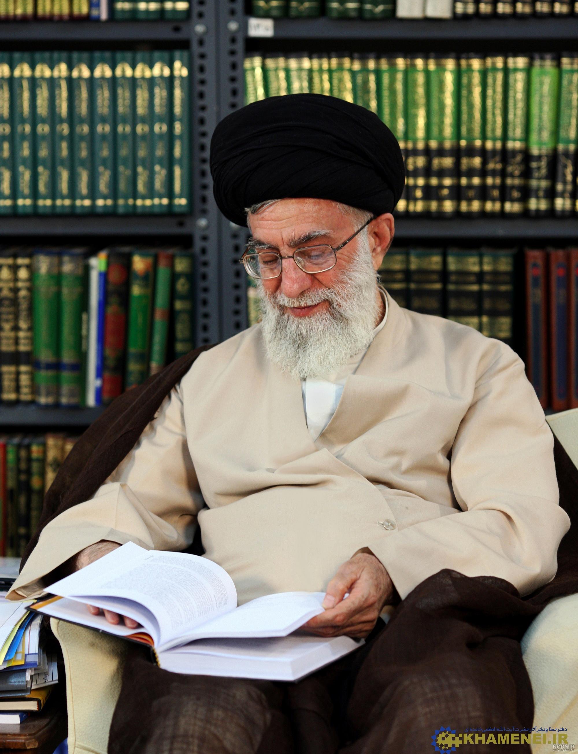 عکس - چرا خامنه ای میخواهد زن احمدی نژاد را طلاق بدهد و بر او حرام بکند ... عکس - چرا خامنه ای میخواهد زن احمدی نژاد را طلاق بدهد و بر او حرام بکند ...