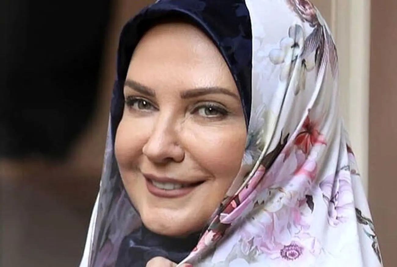 خالکوبی باورنکردنی لعیا زنگنه! / لعیا زنگنه در حال رقابت با تتلو + عکس