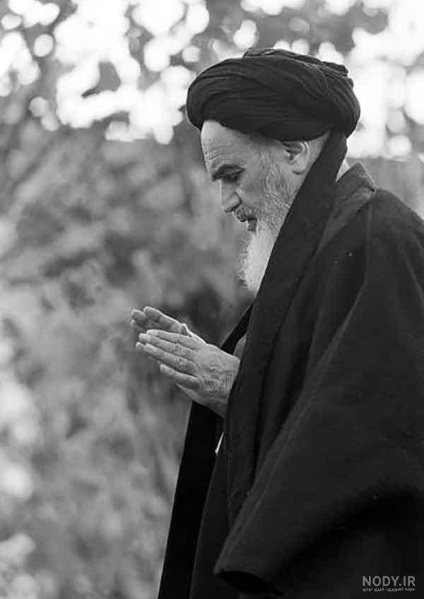 عکس رهبر با زمینه سفید