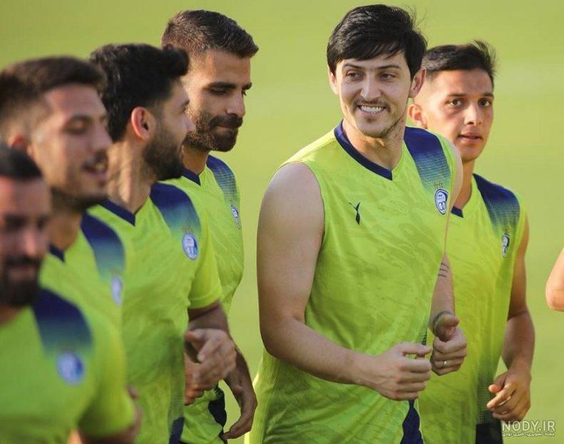 سردار آزمون برای پوشیدن پیراهن استقلال و پرسپولیس وعده داد | ستاره ملی پوش طرفدار کدام تیم است؟ - همشهری آنلاین سردار آزمون برای پوشیدن پیراهن استقلال و پرسپولیس وعده داد | ستاره ملی پوش طرفدار کدام تیم است؟ - همشهری آنلاین