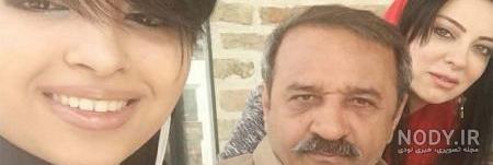 خبرگزاری آريا - عکس ديدني حميرا رياضي با همسر و دخترش در شيراز!