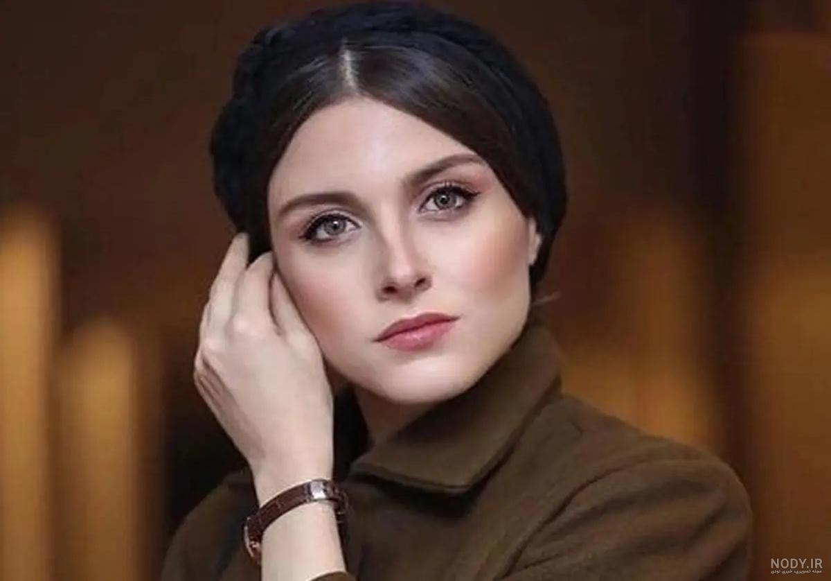 چهره واقعی سارا گرجی سریال جیران چه شکلی است ؟ - بازیگر ۳۶۰ چهره واقعی سارا گرجی سریال جیران چه شکلی است ؟ - بازیگر ۳۶۰