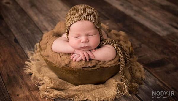 ایده عکاسی از نوزاد یک ماهه در خانه - مجله چند ماهمه