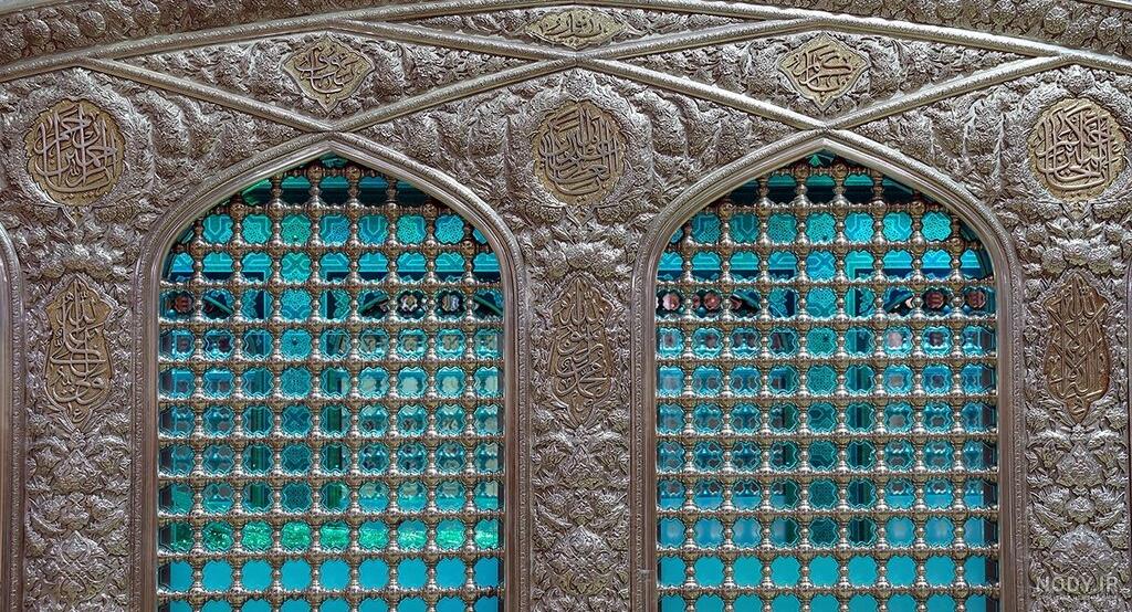 عکس با کیفیت ضریح طلایی و زیبای امام رضا (ع) در شب – عکس با کیفیت و تصاویر  استوک حرفه ای