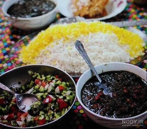 قرمه‌ سبزی‌ با‌ پلو