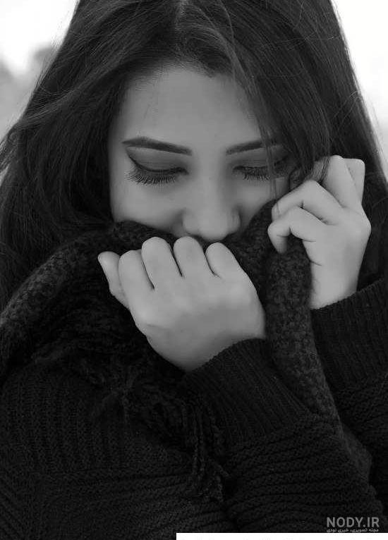 ژست عکاسی غمگین مردانه - عکس نودی