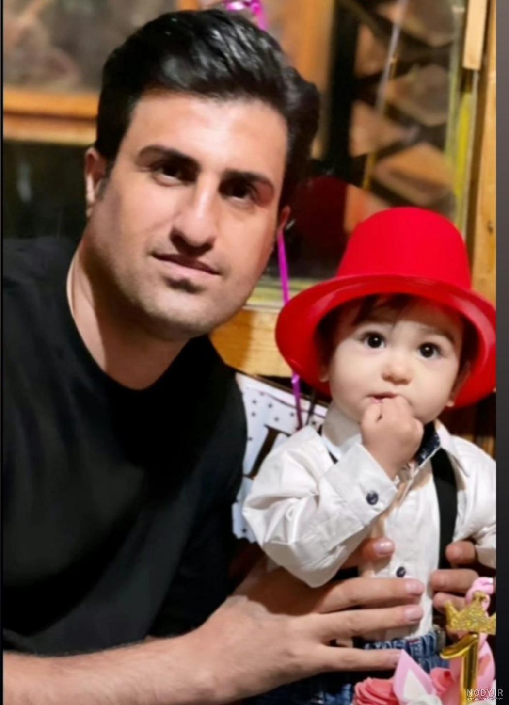 کلیپ غمگین عاشقانه برای استوری / محسن لرستانی / ملاقاتم اومده مادر پیرم ای خدا کلیپ غمگین عاشقانه برای استوری / محسن لرستانی / ملاقاتم اومده مادر پیرم ای خدا