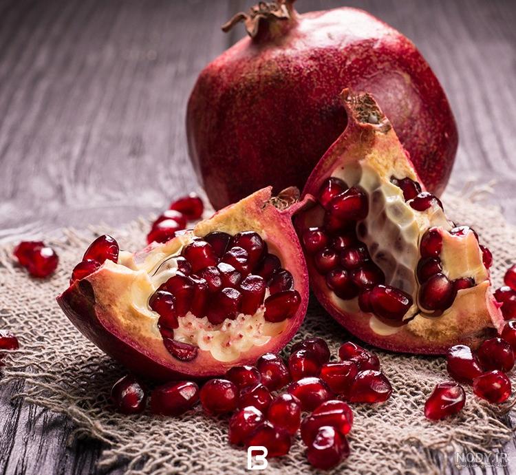 عکس انار پاییزی برای پروفایل
