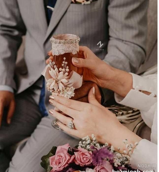 عجب نازی داره دلبر❤, ., حس‌و حال این زوج زیبا چطوره؟, ., #عقد_محضری  #عکاسی_عقد #ژست_عروس_داماد #کلاه_فرانسوی #لباس_عقد_محضری #عکاسی_نامزدی