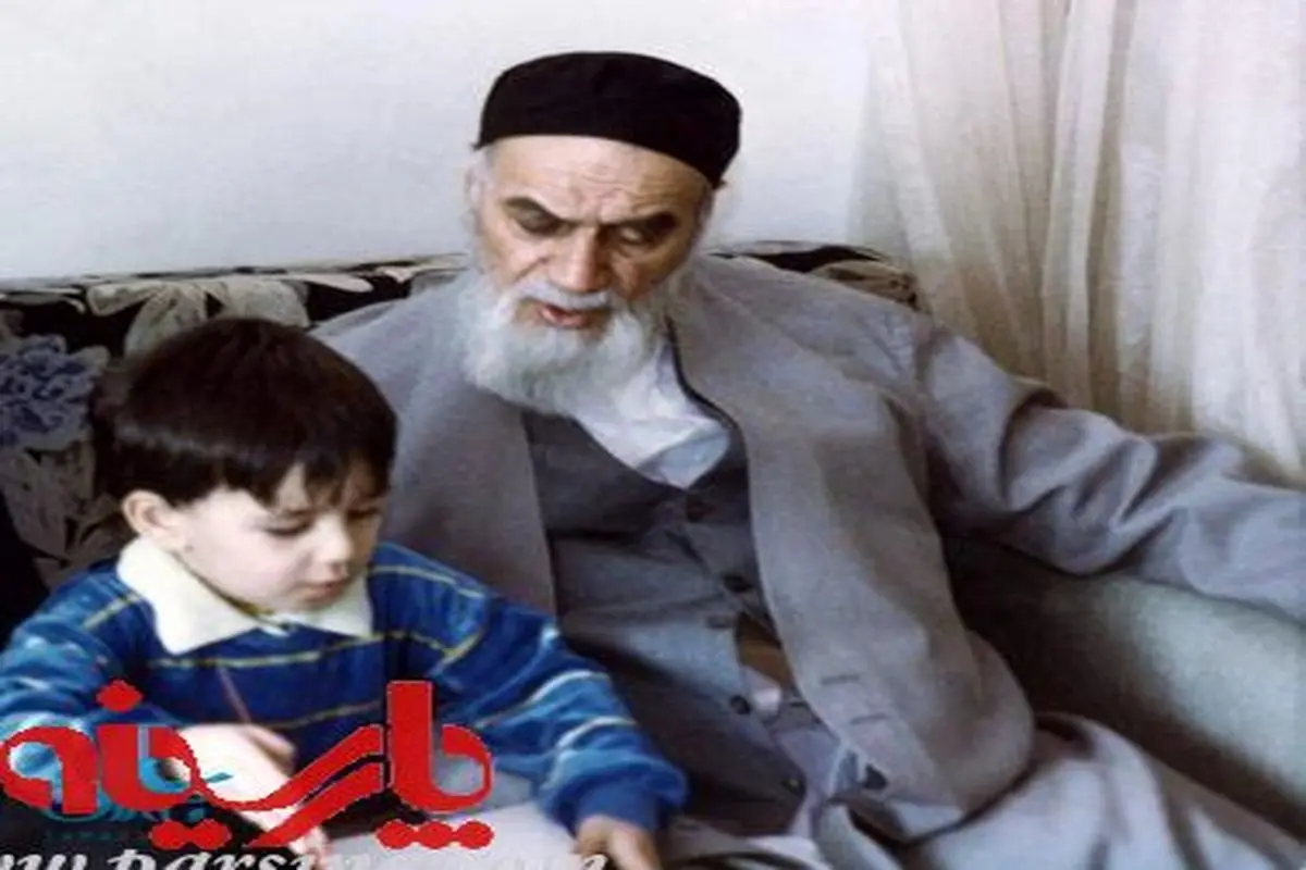 Hamid Reza Kamali on LinkedIn: عکس سمت چپ علینقی کاشانی از تجار یهودی متمول  ایران و پدربزرگ مادری محمد… | 33 comments