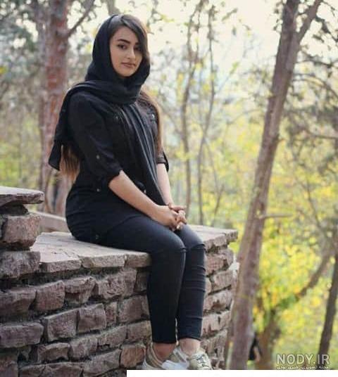 جدیدترین ژست عکاسی دخترانه در طبیعت جدیدترین ژست عکاسی دخترانه در طبیعت