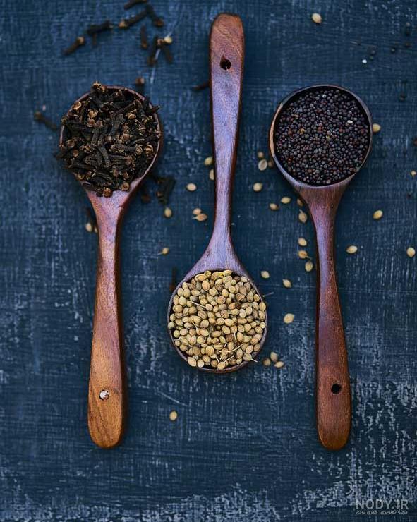 عکس سیاه دانه روغن