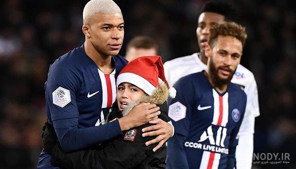 امباپه و همسرش و فرزندش