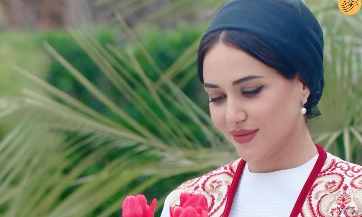 بیوگرافی کامل پریناز ایزدیار + عکس های جدید خانوادگی | خبرنامه