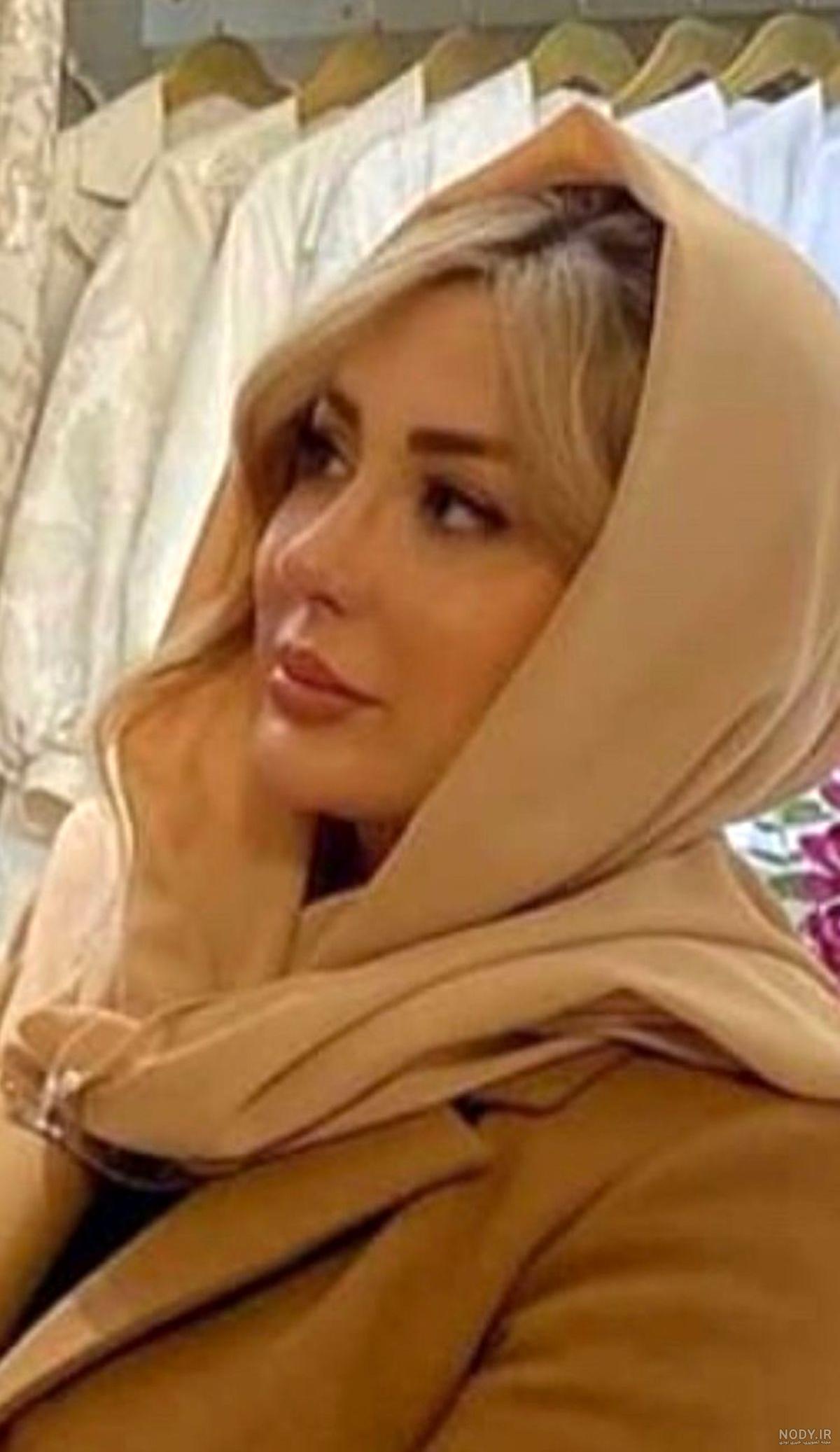 عکسی نیوشا ضیغمی عکسی نیوشا ضیغمی
