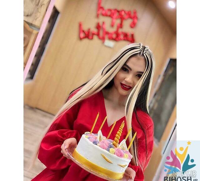 ژست عکس با کیک تولد بدون چهره