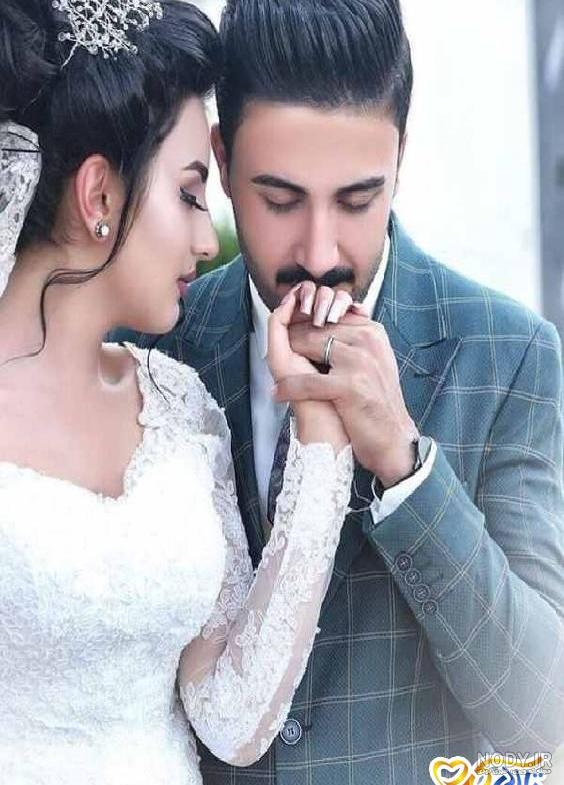 دانلود عکس ژست عروس و داماد در آتلیه