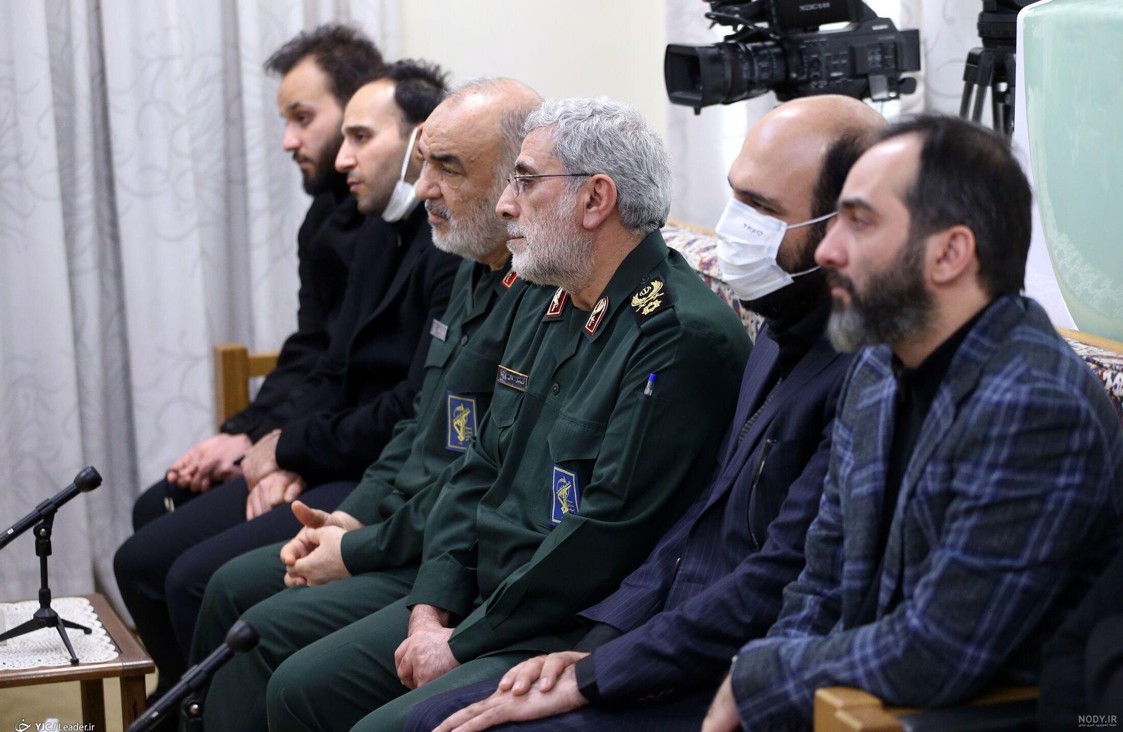 راز این عکس معروف سردار سلیمانی و سلام متفاوتش به رهبر انقلاب چه بود؟ -  خبرآنلاین