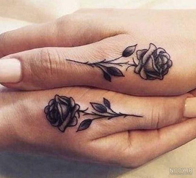 تاتو گل رز روی مچ دست