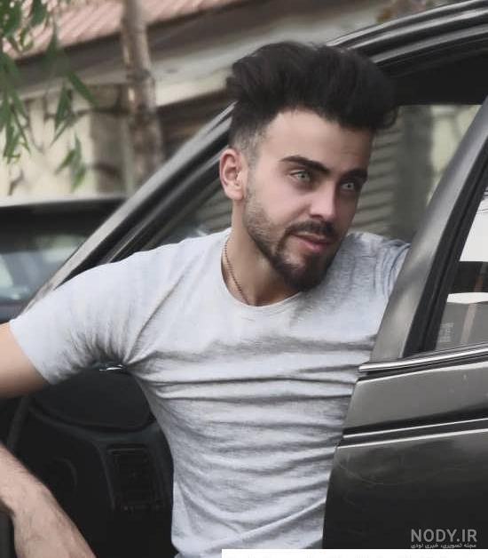 ایده عکس پسرانه در کافه ✔️ ژشت عکاسی جدید پسرانه در کافی شاپ ایده عکس پسرانه در کافه ✔️ ژشت عکاسی جدید پسرانه در کافی شاپ