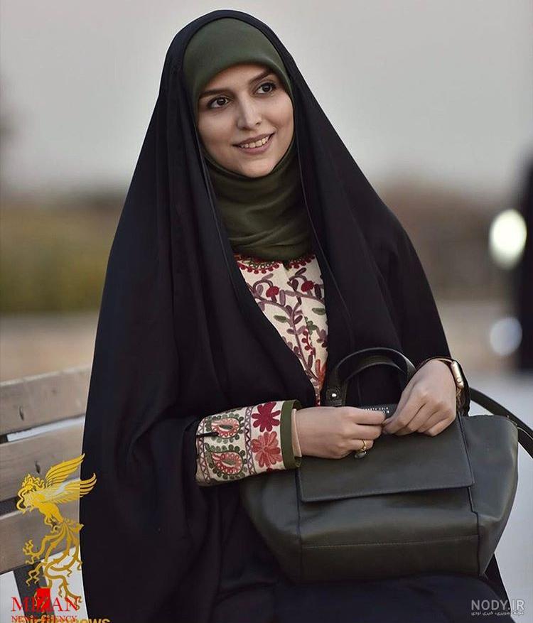 مجری زن معروف تلویزیون تصویری از خودش در پاریس منتشر کرد (عکس)