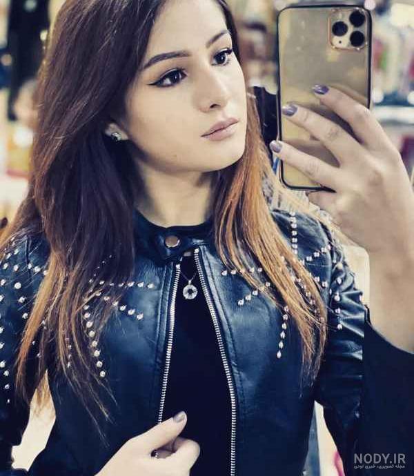 عکس دختر افغانی چشم قرمز